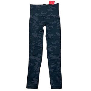 NWT Spanx Black Camo seamless leggings